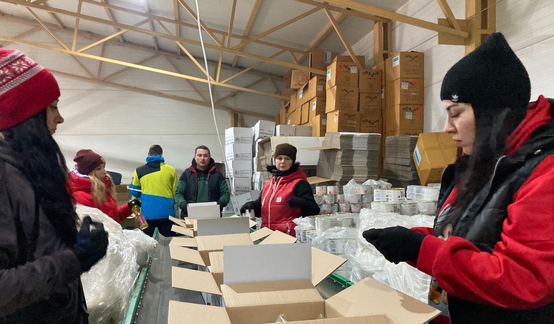2640 продуктових наборів готуємось доставити постраждалим українцям до Різдва, всього за 10 днів.